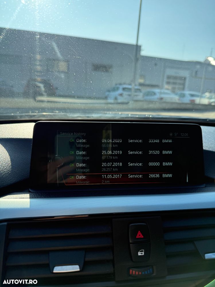 BMW Seria 3 320d Aut. M Sport - 17