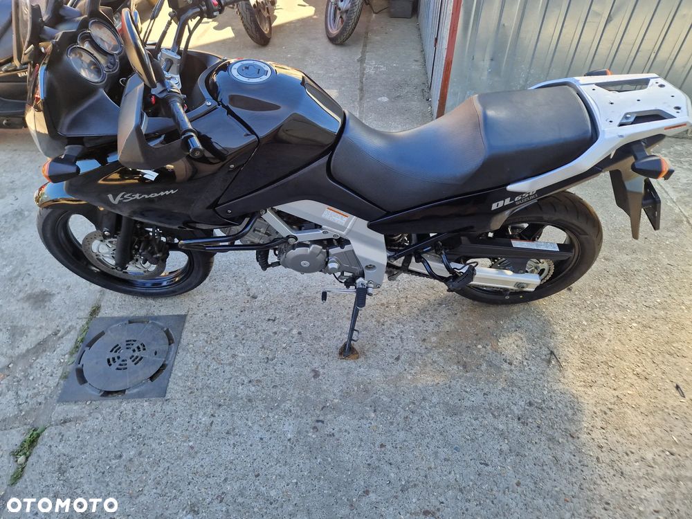 Suzuki V-STROM - 7