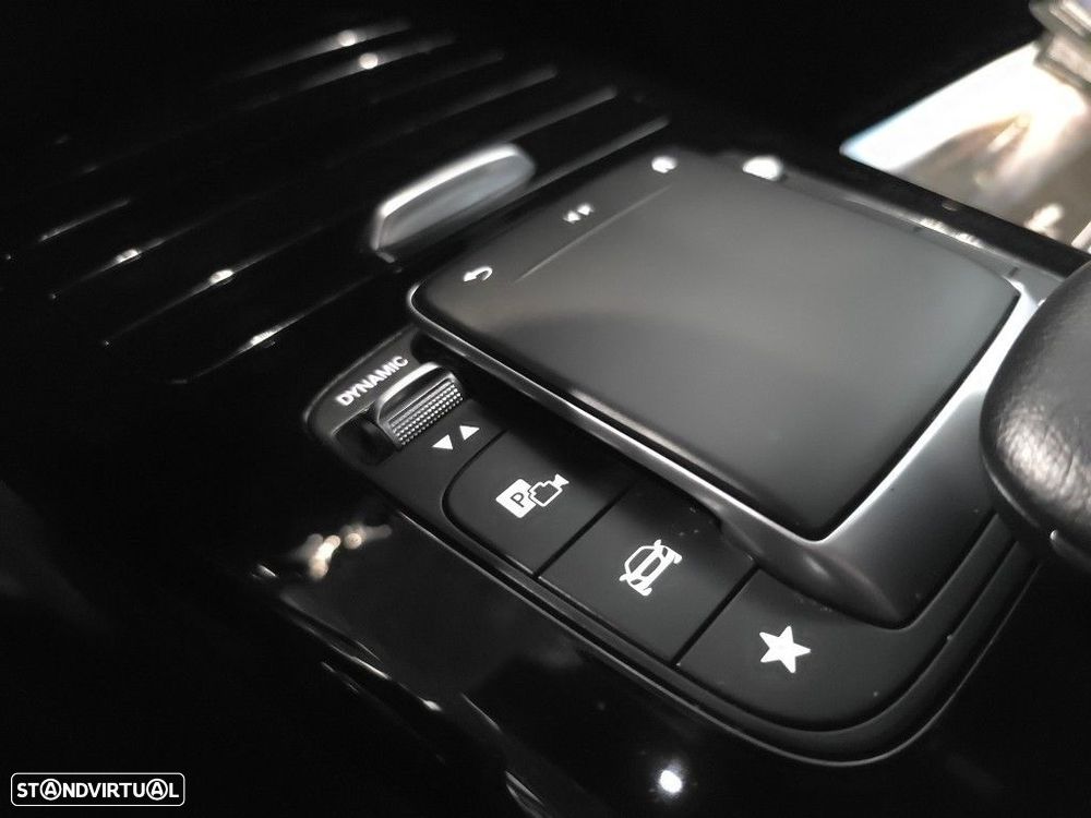 Mercedes-Benz CLA 180 d Shooting Brake AMG Line Aut. - 44