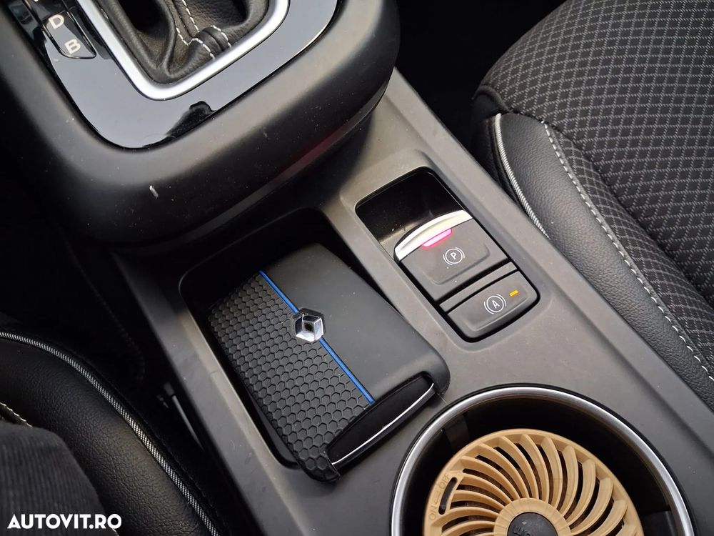 Renault Arkana E-TECH 145 Techno - 15