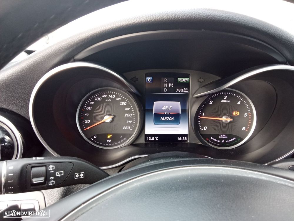 Mercedes-Benz C 300 BlueTEC Hybrid Avantgarde + - 12