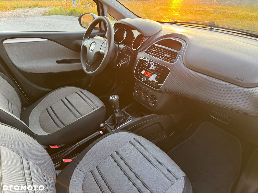 Fiat Punto Evo 1.4 8V Dynamic Start&Stop - 24