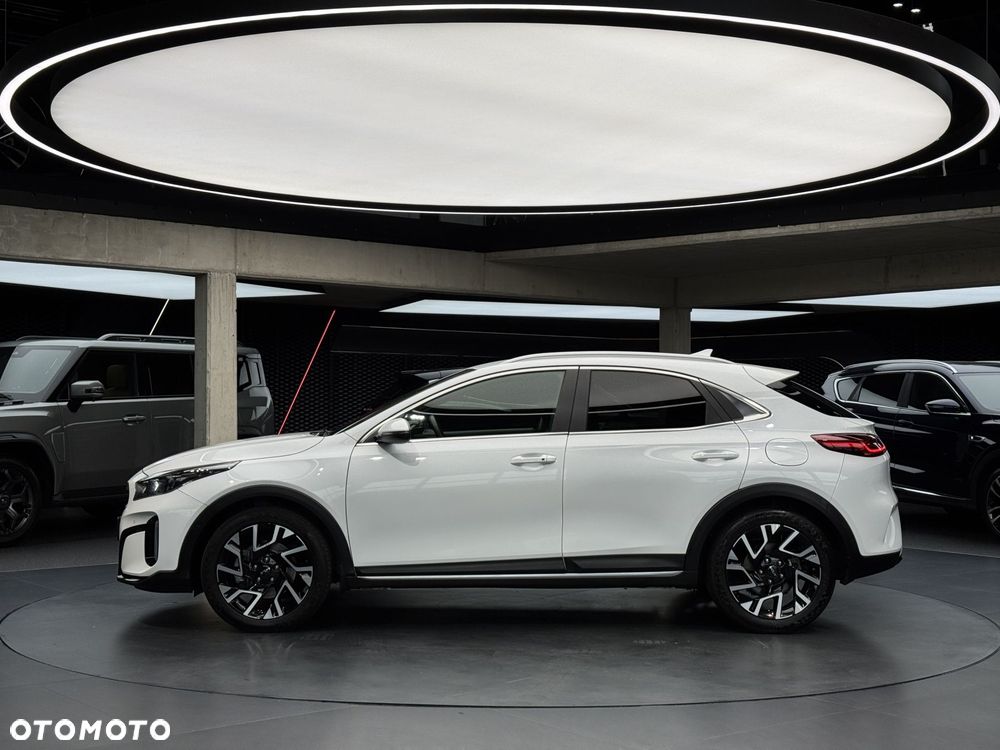 Kia XCeed 1.5 T-GDI Business Line DCT - 3