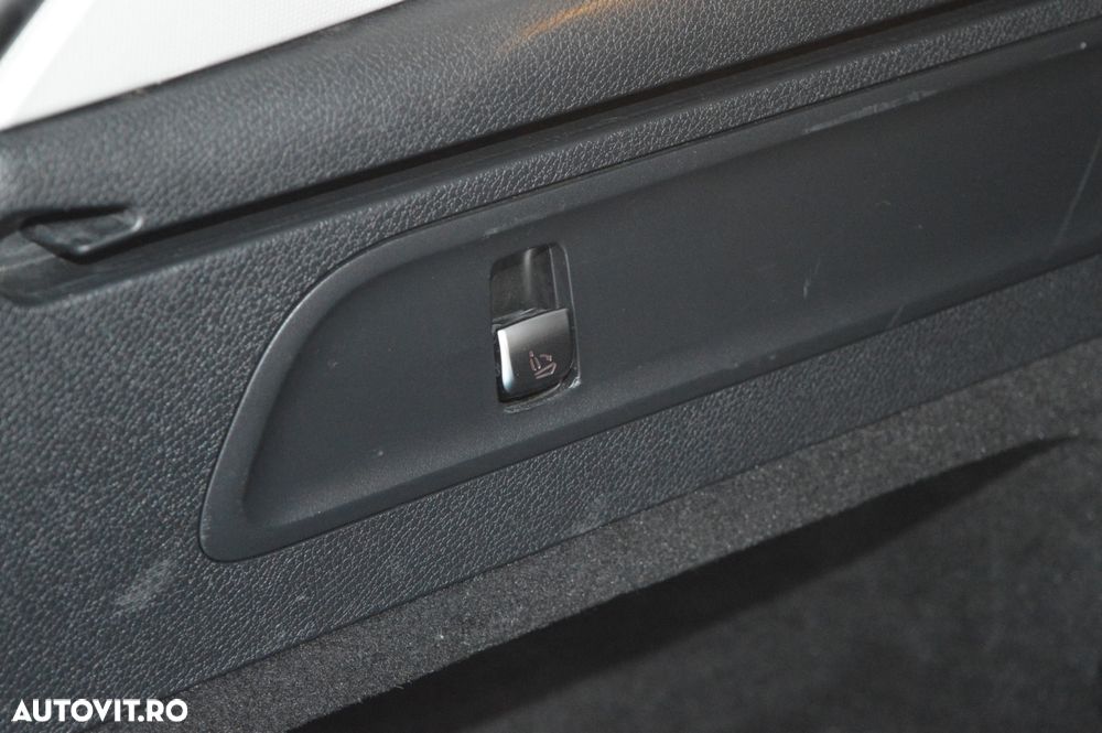 Mercedes-Benz GLC 250 d 4MATIC 9G-TRONIC - 25