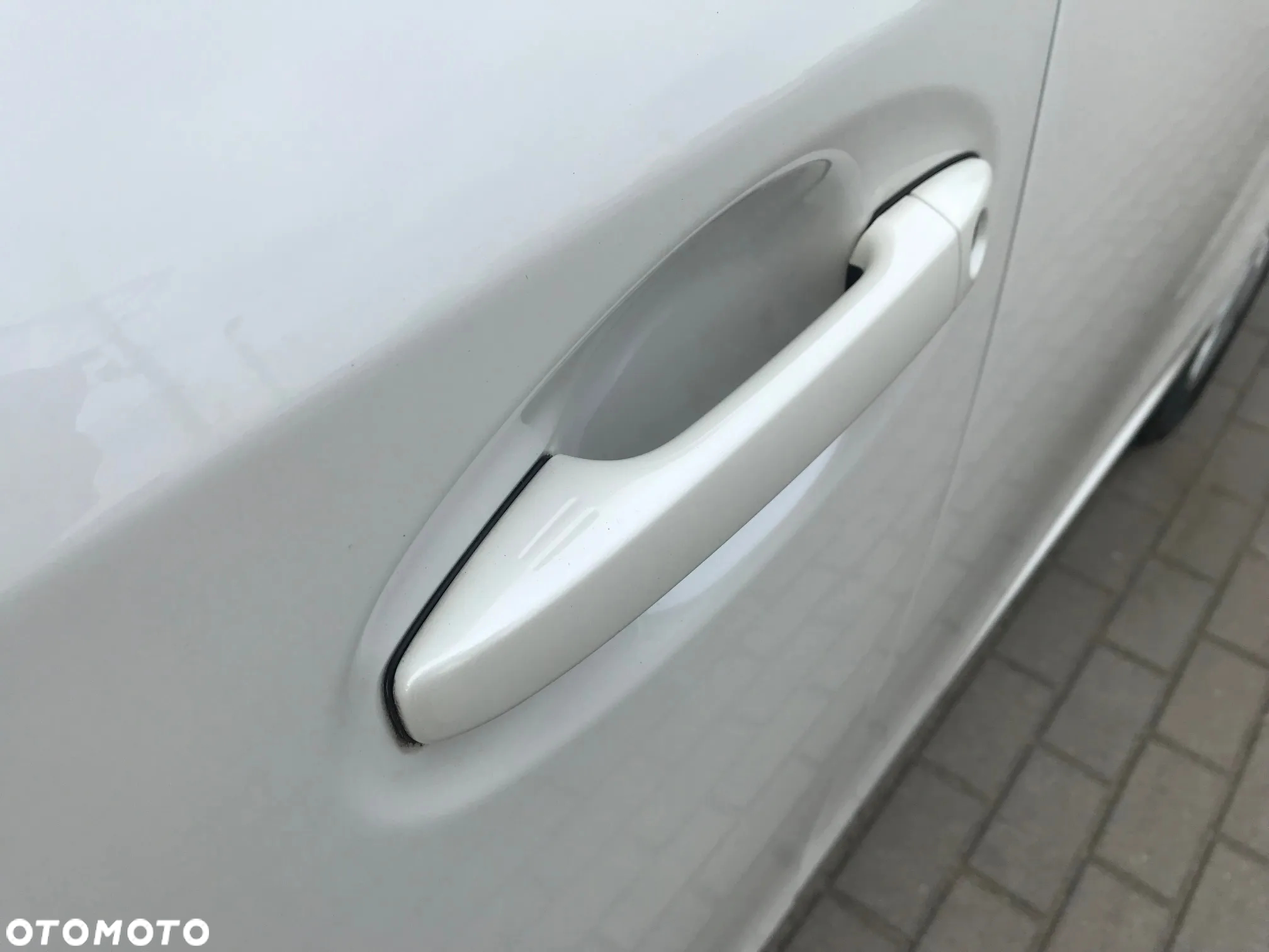 Toyota Prius+ 1.8 HSD Premium - 17