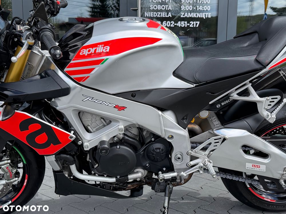 Aprilia Tuono - 32