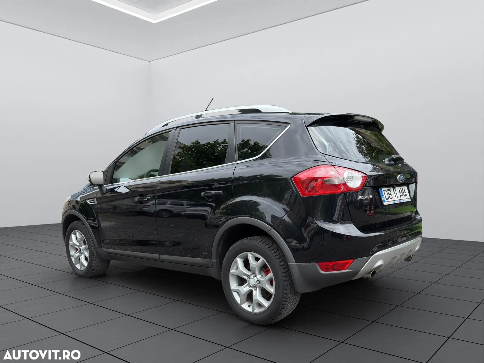 Ford Kuga 2.0L TDCi DPF Trend - 13
