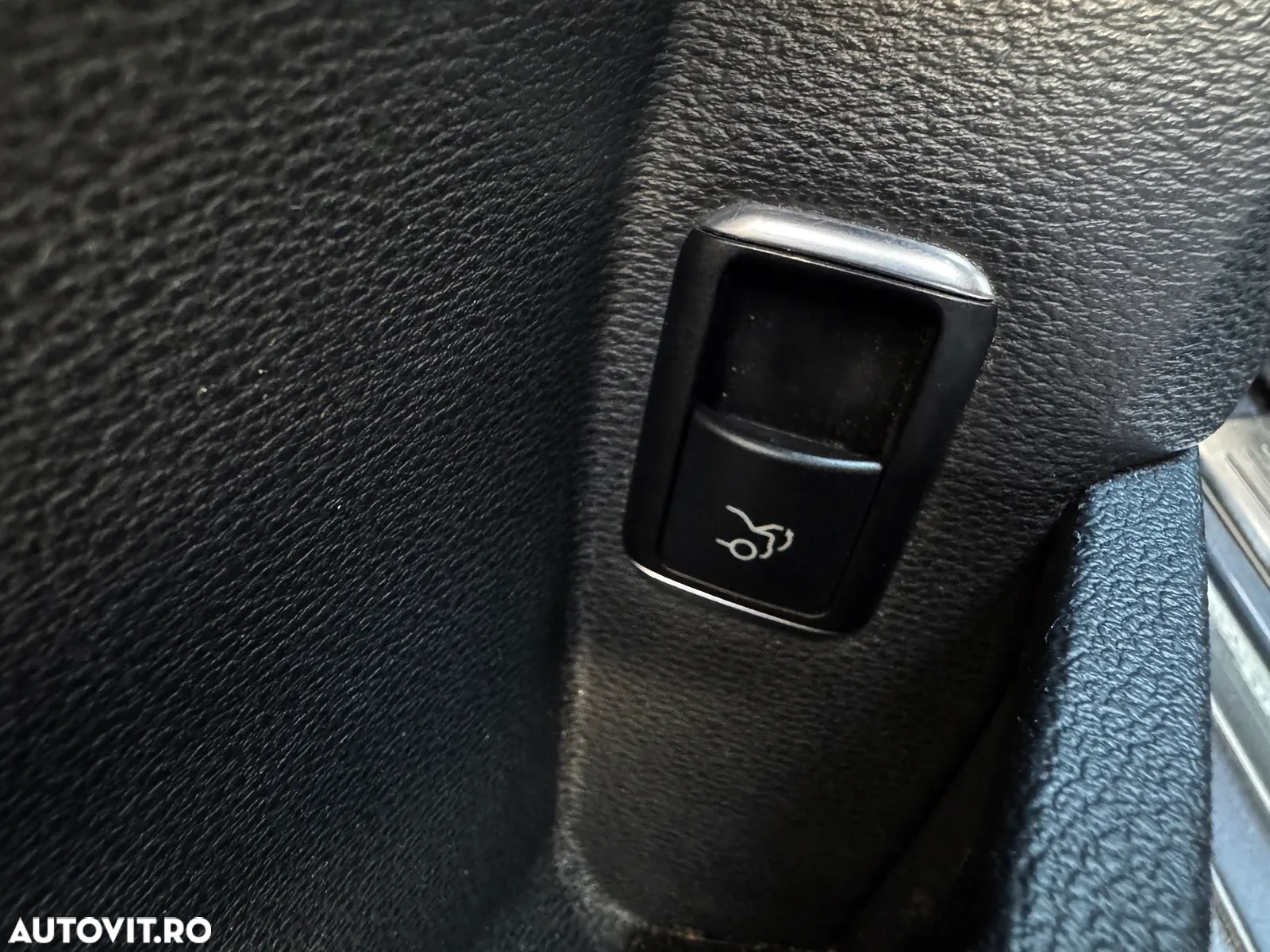 Mercedes-Benz E 200 BlueTEC 7G-TRONIC Elegance - 26