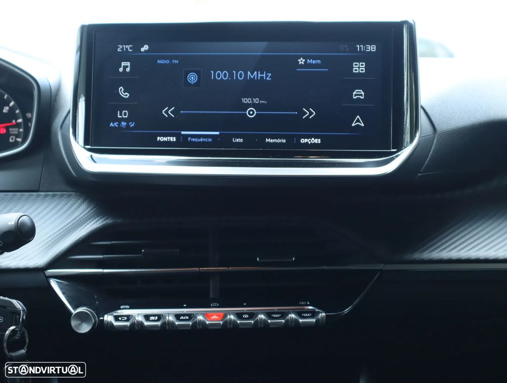 Peugeot 2008 1.2 PureTech Style - 40