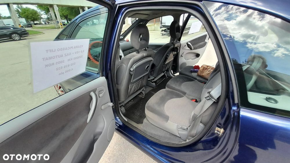 Citroën Xsara Picasso 2.0 16V Exclusive - 10