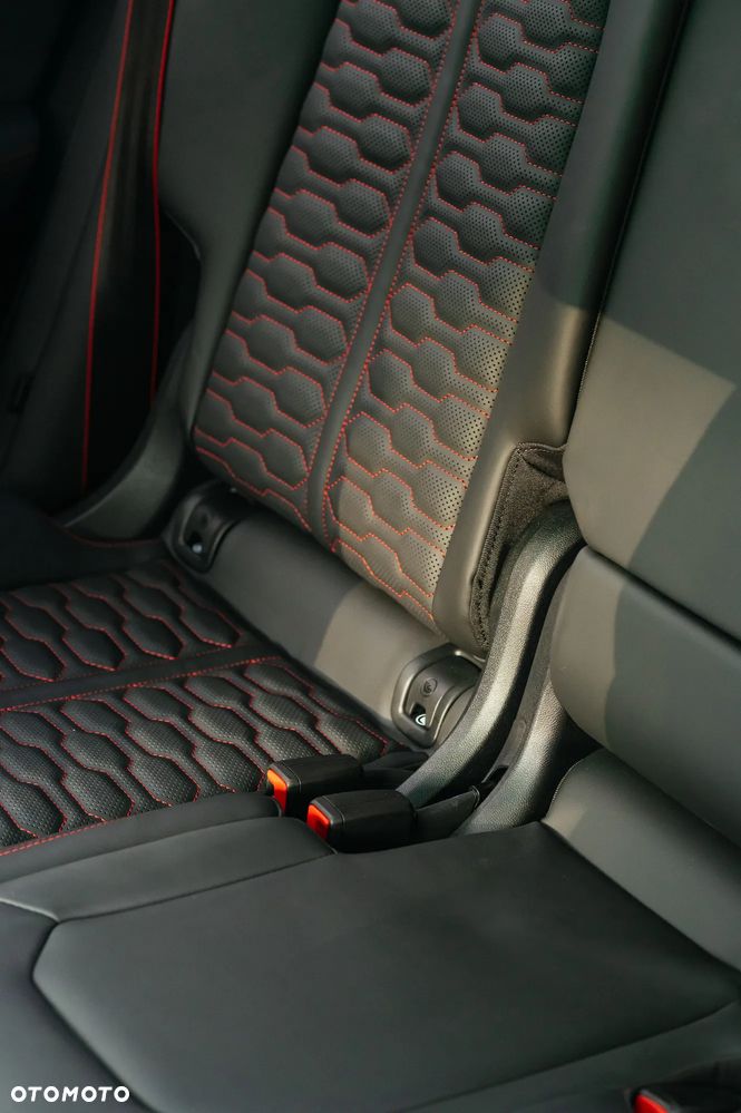Audi RS Q8 TFSI quattro tiptronic - 28