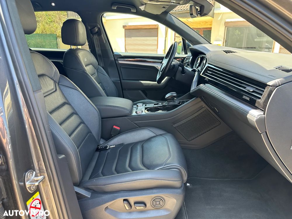 Volkswagen Touareg V6 TDI R-Style - 15