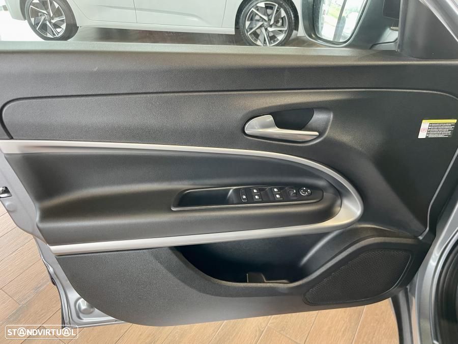 Jeep Avenger 1.2 GSE T3 Altitude - 29