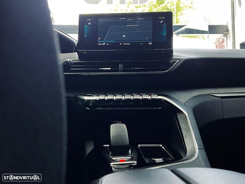 Peugeot 3008 1.6 Hybrid Allure e-EAT8 - 21
