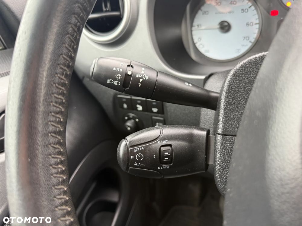 Citroën Berlingo Multispace BlueHDi 120 S&S SHINE - 14