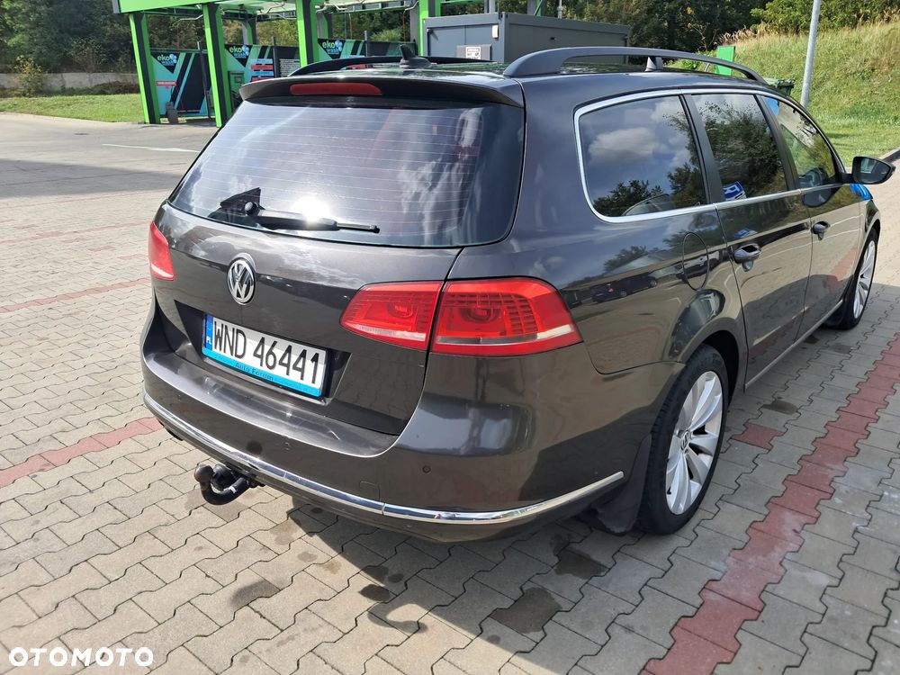 Volkswagen Passat 2.0 TDI DPF Comfortline DSG - 2