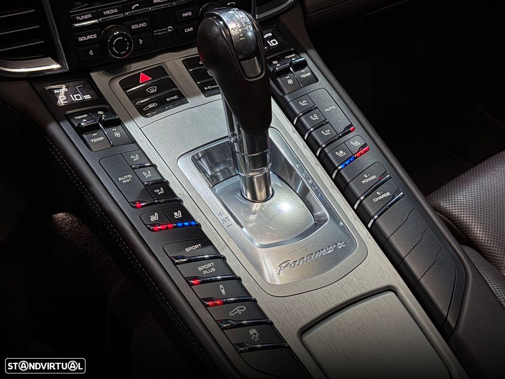 Porsche Panamera S E-Hybrid - 31