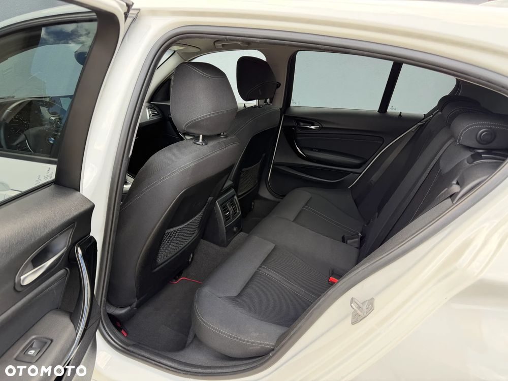 BMW Seria 1 118i Urban Line - 10