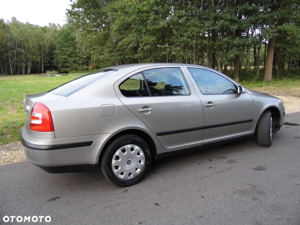 Skoda Octavia 1.6 Team Edition - 6