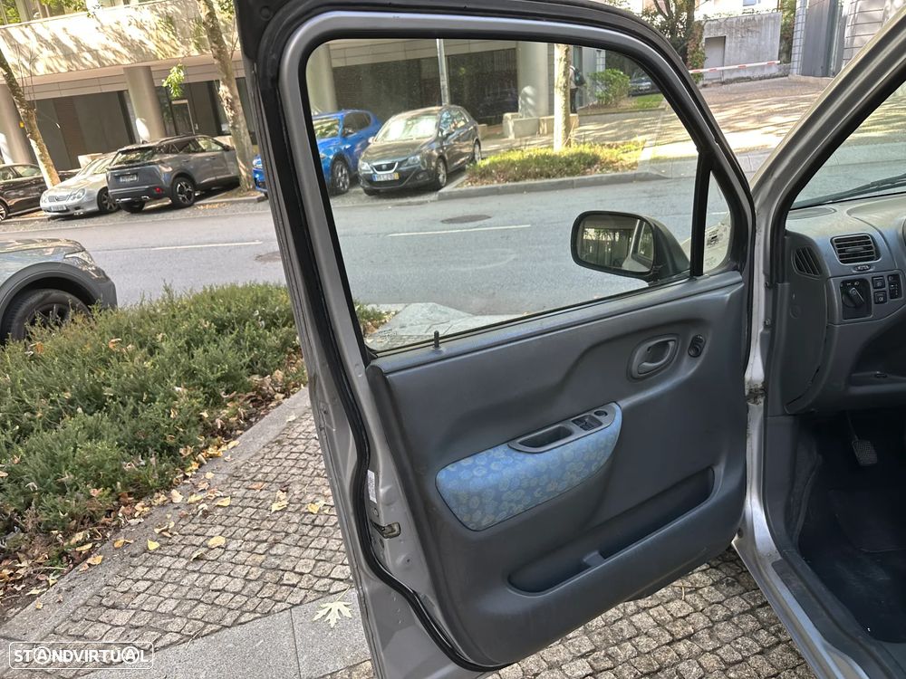 Suzuki Wagon R+ 1.3 GLX Style Edition - 11