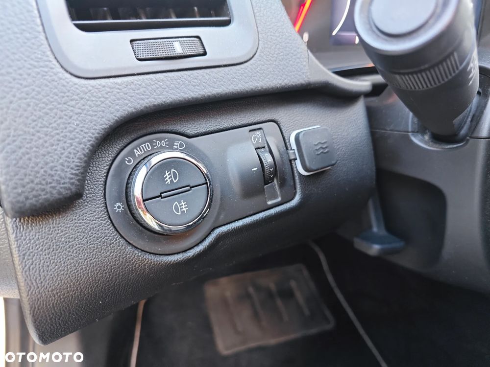 Opel Insignia 2.0 Exclusive - 34