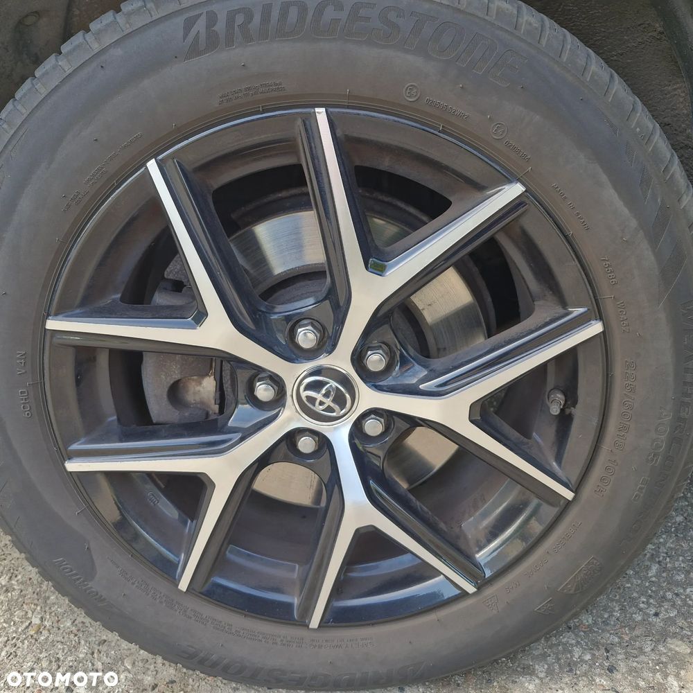 Toyota RAV4 - 14