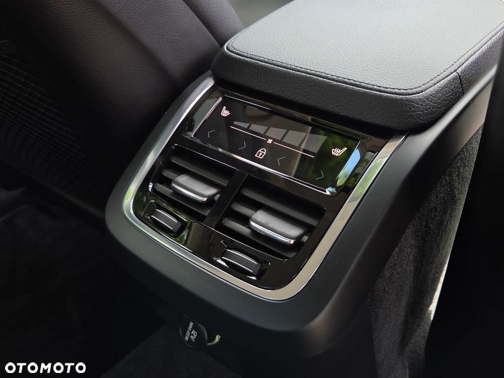 Volvo S90 D4 AWD Geartronic Inscription - 6