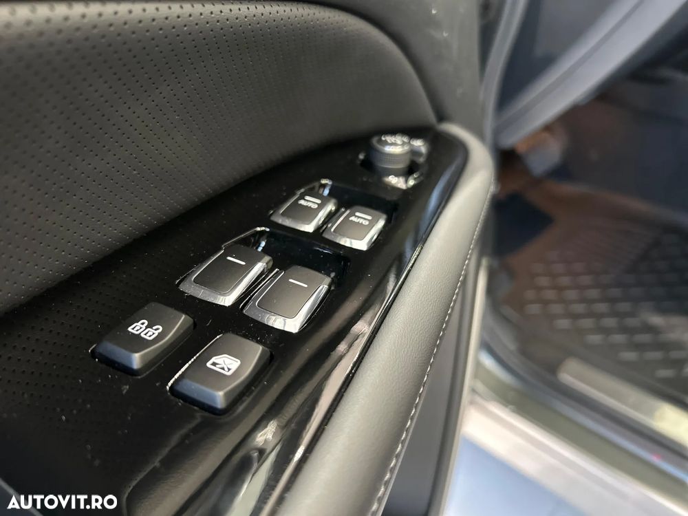 SsangYong REXTON 2.2 Diesel 4WD Aut. Core - 16