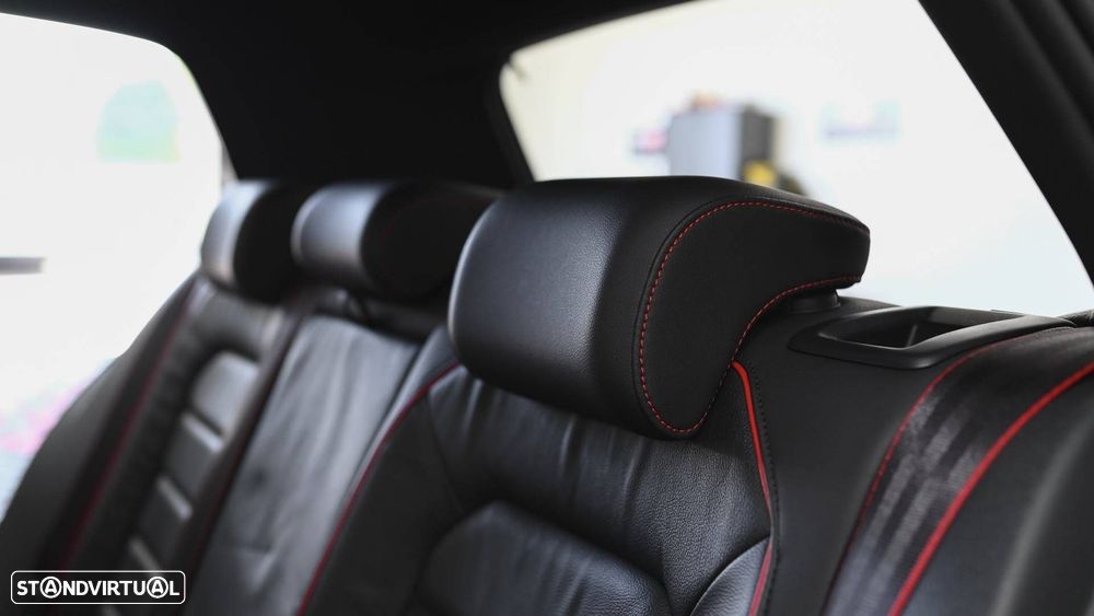 VW Golf GTI TCR 2.0 TSI OPF DSG - 57