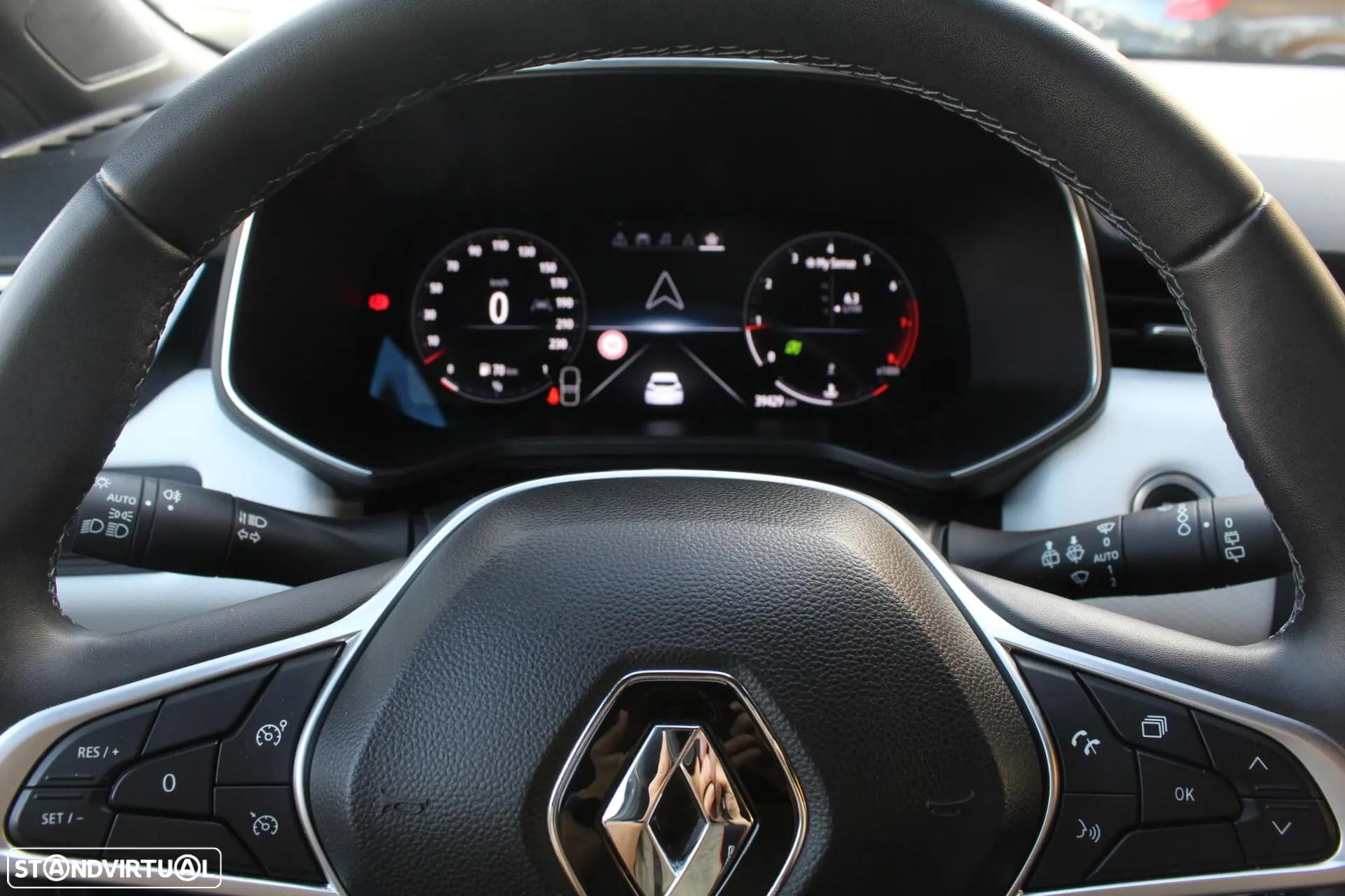 Renault Clio 1.0 TCe Techno - 14