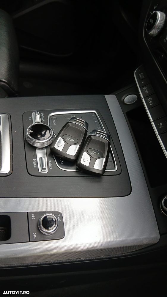 Audi Q5 2.0 TDI Quattro S tronic design - 12