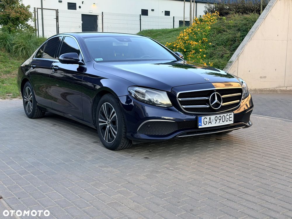 Mercedes-Benz Klasa E 220 d 4-Matic Avantgarde - 3