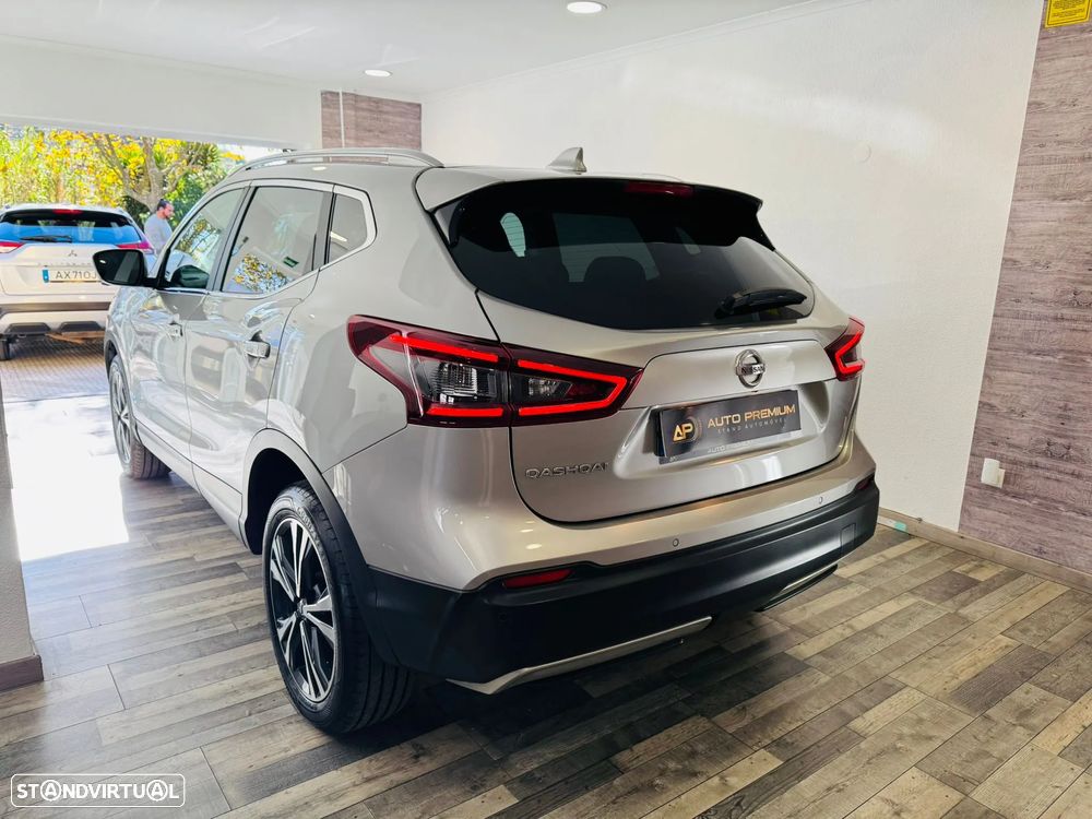 Nissan Qashqai 1.3 DIG-T N-Connecta LED+TT+SKY Xtronic - 4