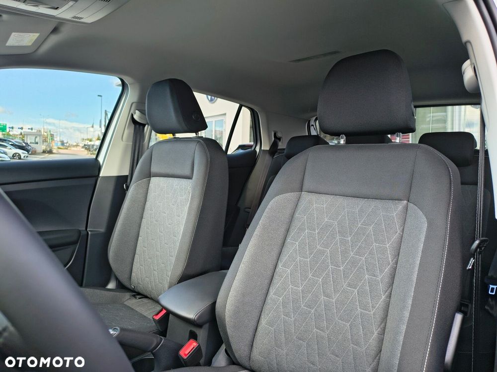 Volkswagen T-Cross - 19