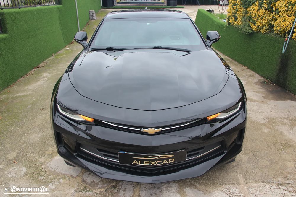 Chevrolet Camaro Coupe 2.0 Aut. - 26
