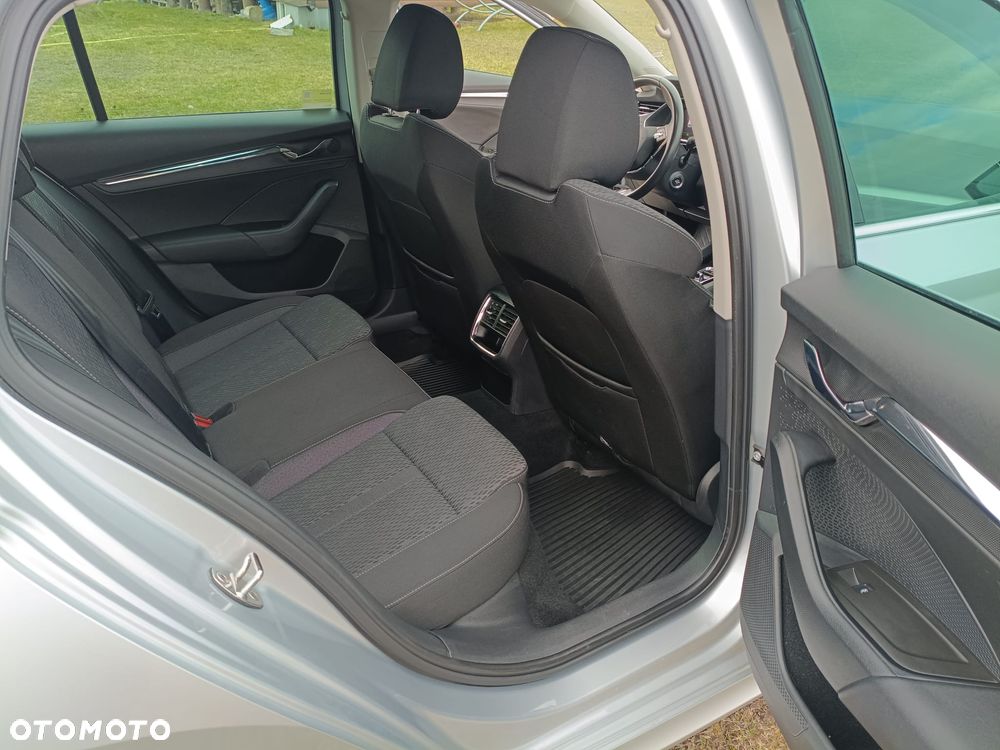 Skoda Octavia 2.0 TSI 4x4 Style DSG - 18