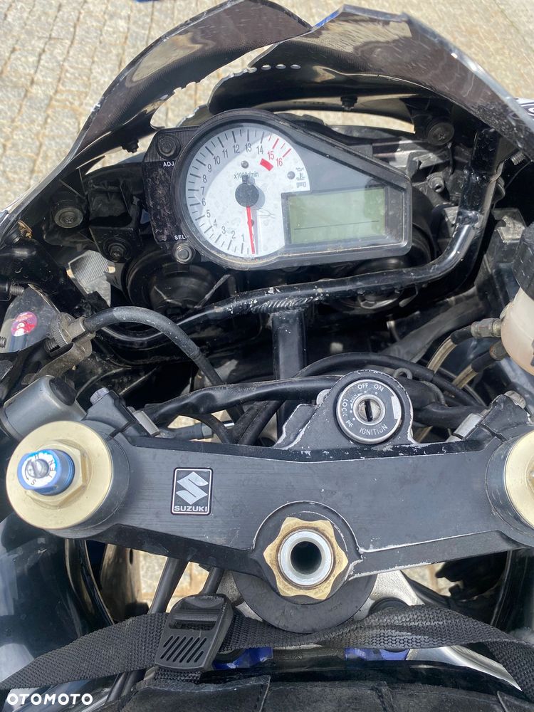 Suzuki GSX-R - 3