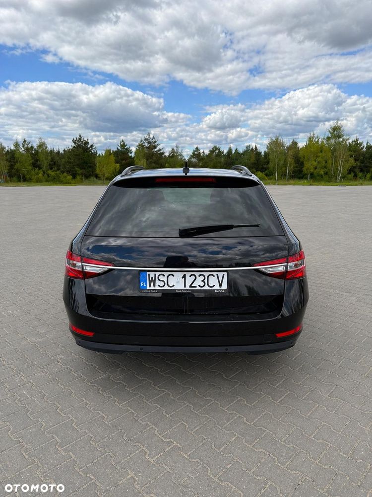 Skoda Superb 2.0 TDI Active DSG7 - 6