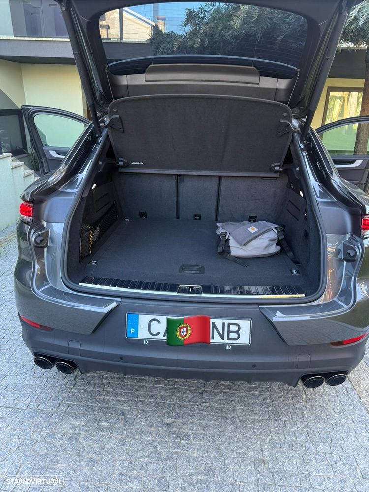 Porsche Cayenne Coupé E-Hybrid Tiptronic S Black Edition - 15