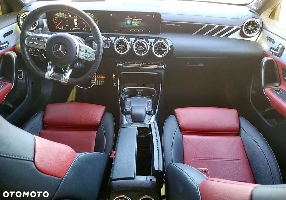 Mercedes-Benz CLA - 8