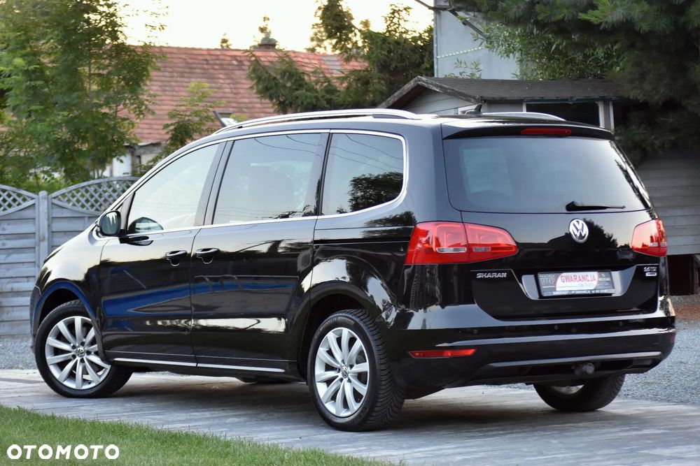Volkswagen Sharan 2.0 TDI Highline - 15