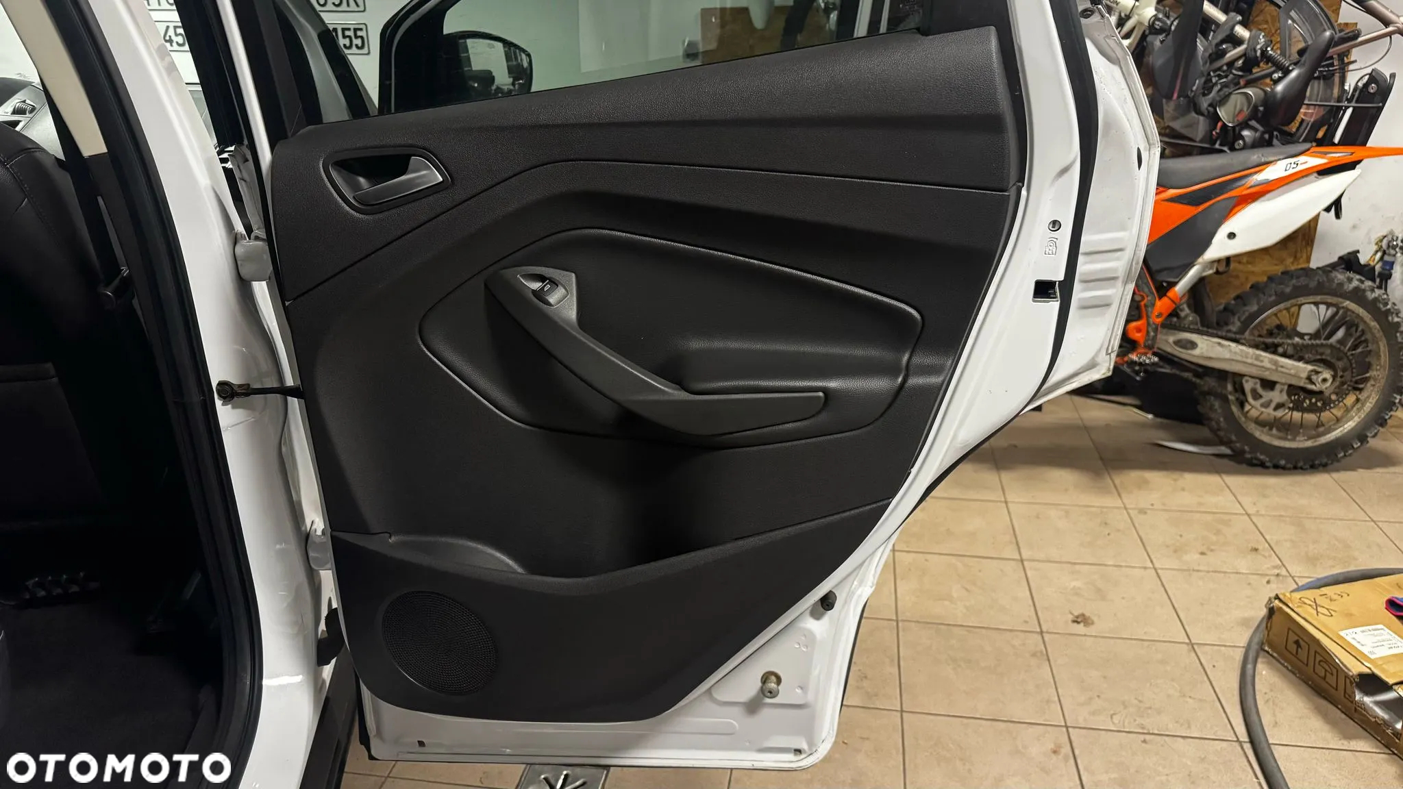 Ford Escape 1.5 EcoBoost AWD SE - 15