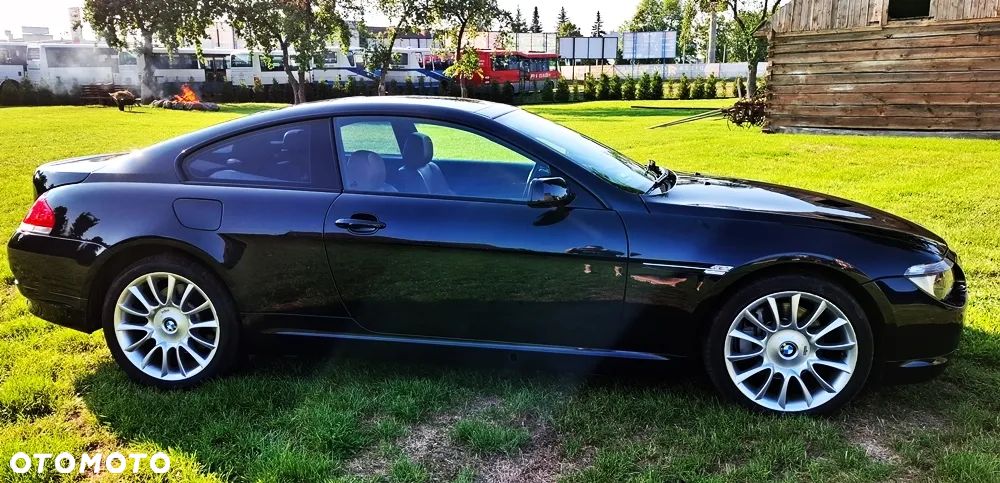 BMW Seria 6 650 i - 8