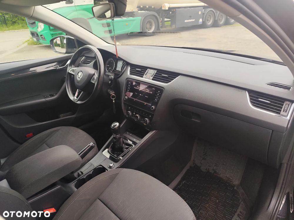 Skoda Octavia 1.5 TSI ACT Style - 4