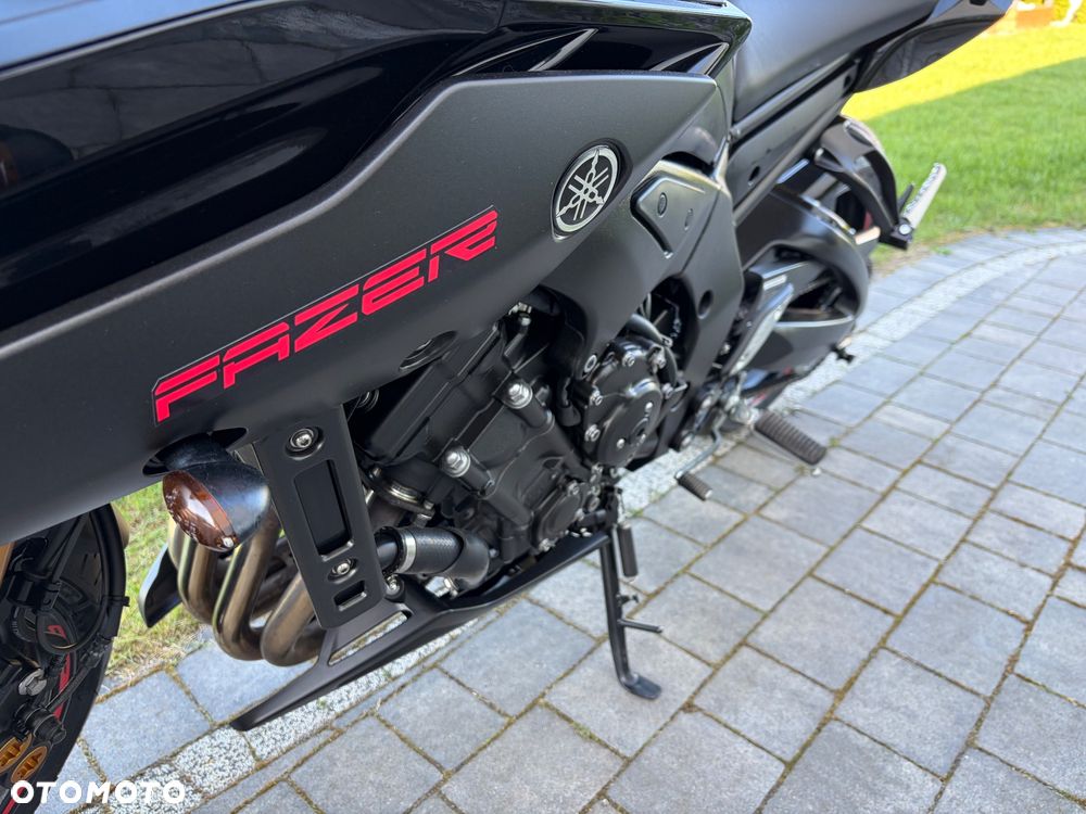 Yamaha FZ8 - 18