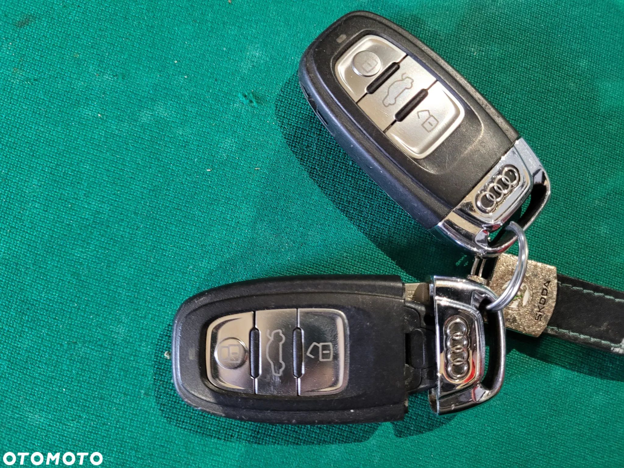 AUDI A6 C7 A7 KLUCZYK 4K0959754K - 1