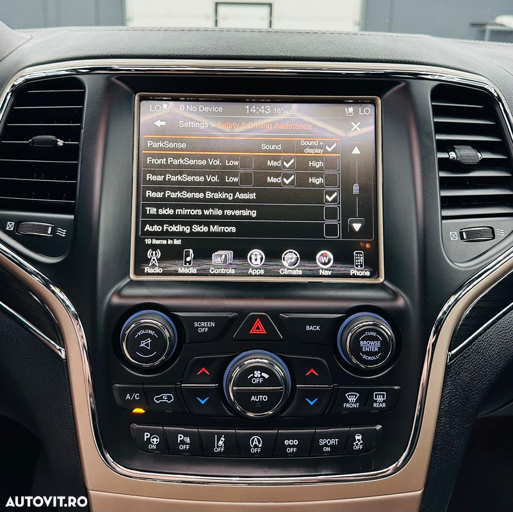 Jeep Grand Cherokee 3.0 V6 Multijet 4WD Automatik Laredo - 32