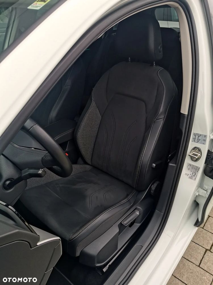 Volkswagen Golf 1.5 TSI EVO Style - 8
