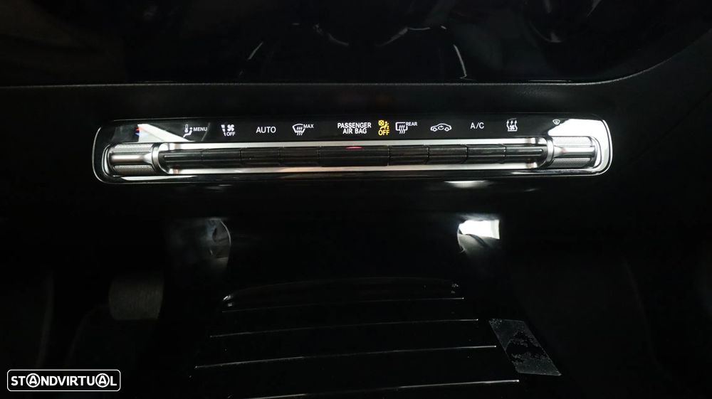 Mercedes-Benz A 250 e - 26