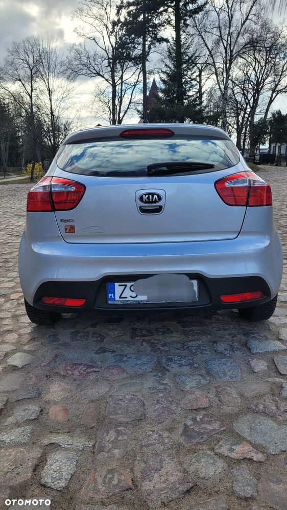 Kia Rio 1.2 M - 2